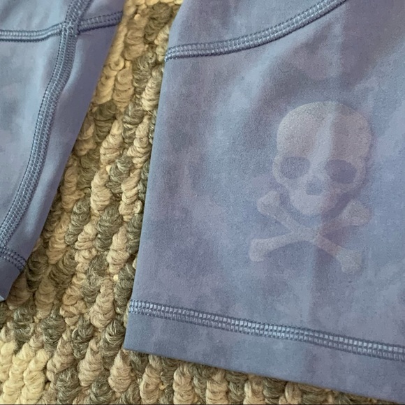 Lululemon In Movement Tights - Oasis Blue Cloudwash - Picture 4 of 6